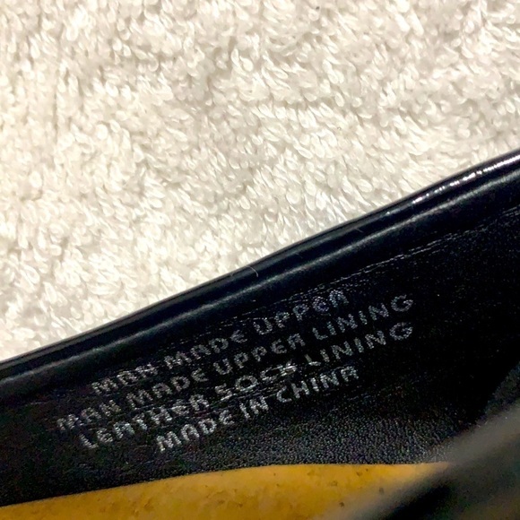 EARTH Floral Black slip-on man-made flats women’s size 7.5B - Picture 9 of 9